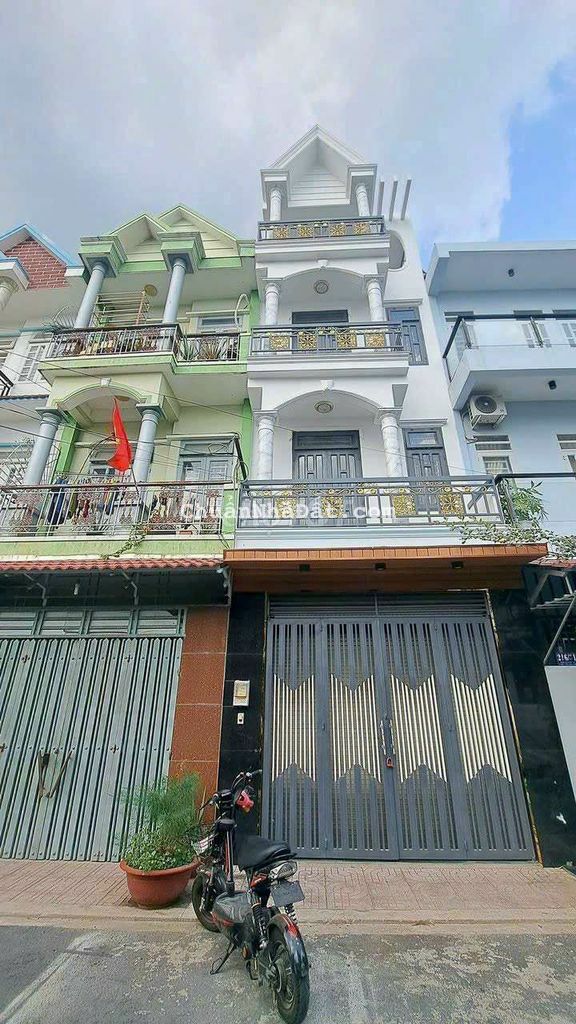 Cho thuê nhà Hiệp thành 180m 2 tầng 4PN 4wc giá 7tr nội thất đẹp hxh .