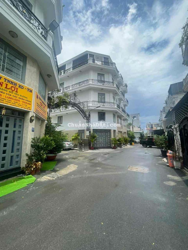 Nhà Full Nội Thất Góc 2 Mặt Tiền Tô Ngọc Vân Làm Vp Quá Đẹp