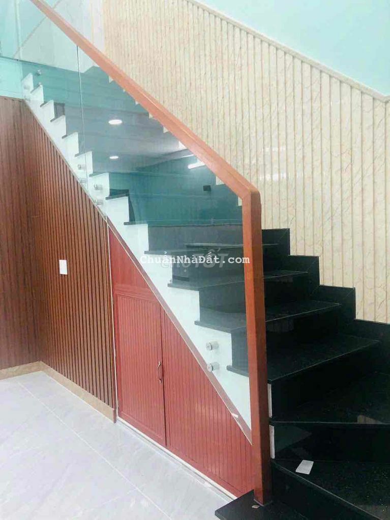 Cho Thuê Nhà 1 Lầu Hẻm Thông Thới an11..Dt:5,5x12m 2pn 2wc mới.