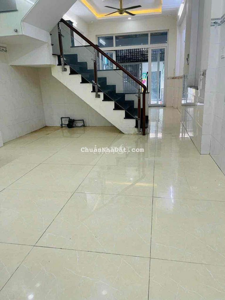 NHÀ MỚI ĐẸP 4 PN NGAY BIA TIGER 3 LẦU GIÁ 7 TRIỆU