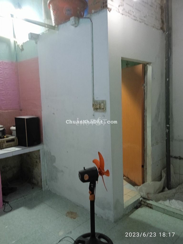 Cho thuê nhà Nguyên Căn có 3 phòng ngủ 2 tolet gần Trường Học