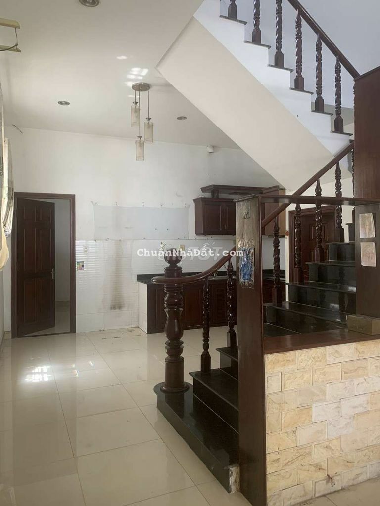 CHO THUÊ NHÀ HẺM SONG HÀNH, TÂN HƯNG THUẬN, Q13, CÓ 3PN, 3WC GIÁ 6TR