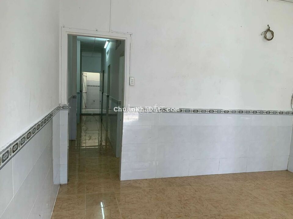 4*20 trệt có 3 pn hẻm 7m lâm thị hố, sạch sẽ vào ở ngay