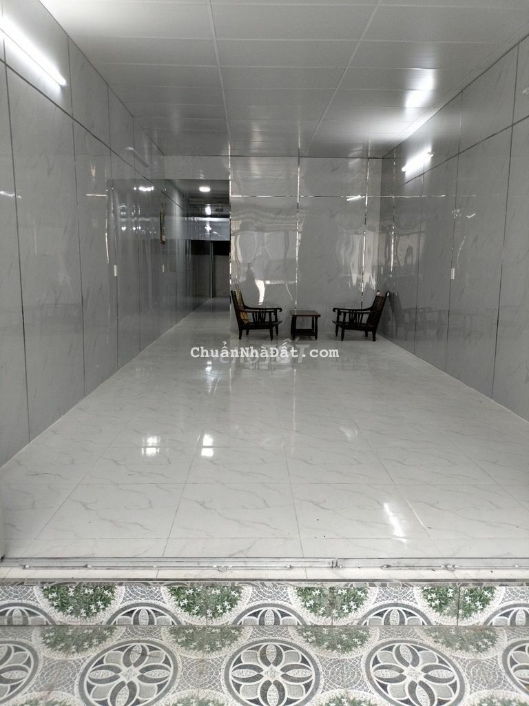 Nhà hẻm 666 nguyễn văn quá. 4 x 20m. 2pn. Giá 7 triệu