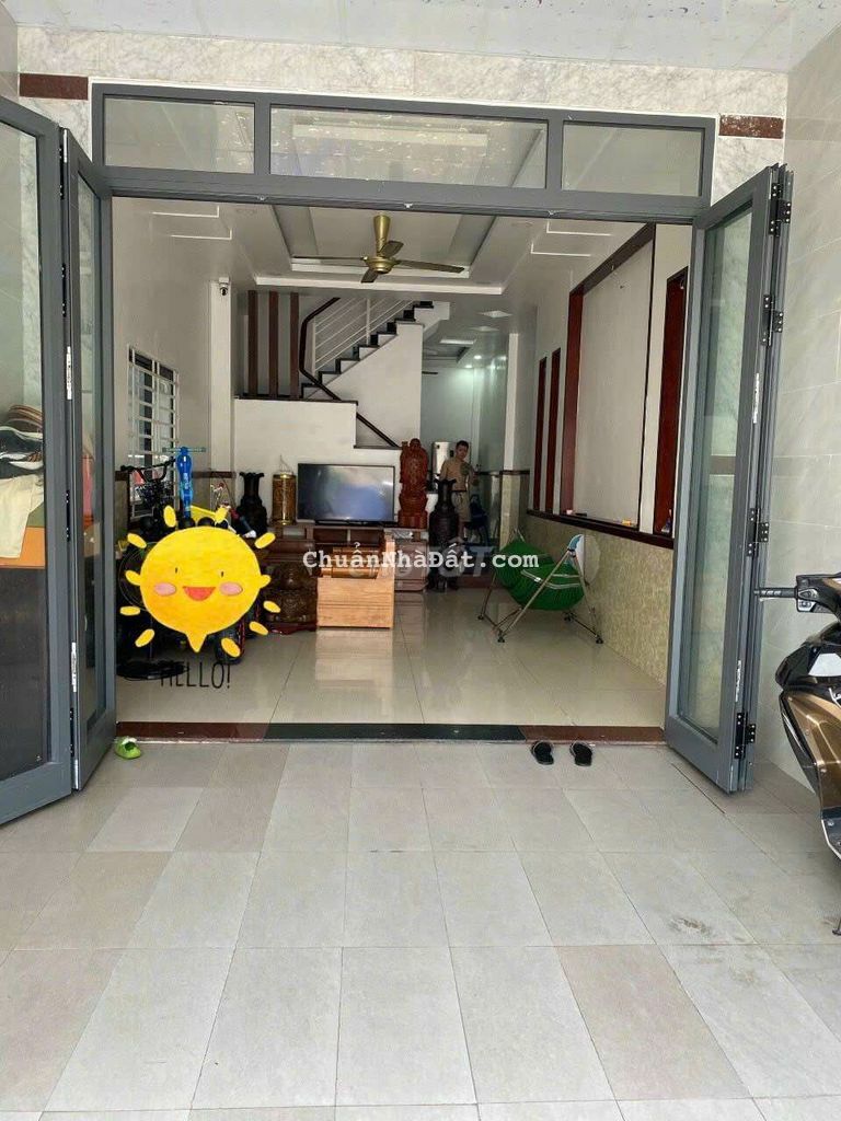 4*17 trệt 2 lầu 4 pn hẻm 4m gần chợ hạt điều đẹp mới vào ở ngay