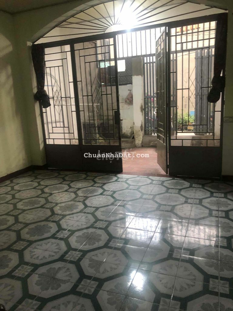 Nhà rộng rãi Thới An,Q12. 5mx 17m,1PN,1wc. chốt 4 triệu.