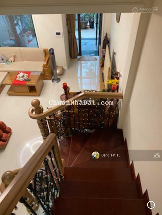 Cho thuê nguyên căn nhà phố Lakeview City giá 30tr đầy đủ nội thất. LH: 0917330220