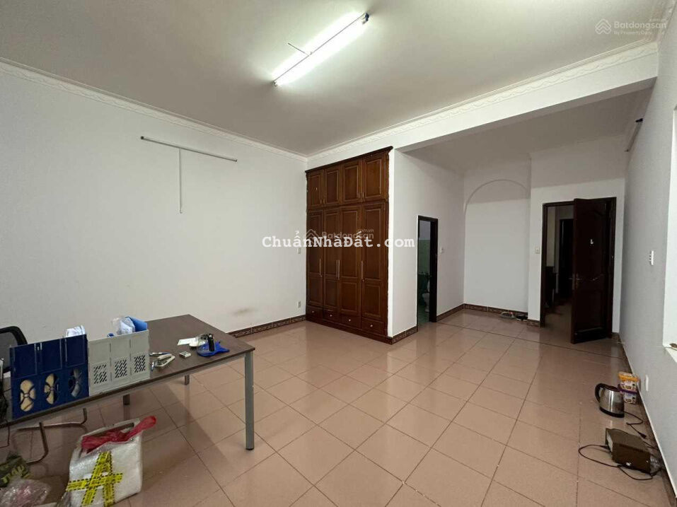 Cho thuê nhà KDC Thế Kỷ 21 đường Lê Hữu Kiều Q. 2 nhà gần chợ (110m2) 35 tr/tháng LH. 0909 972 783