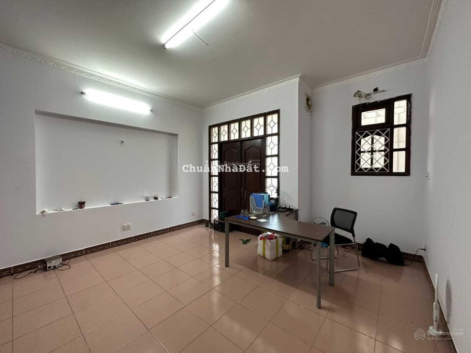 Cho thuê nhà KDC Thế Kỷ 21 đường Lê Hữu Kiều Q. 2 nhà gần chợ (110m2) 35 tr/tháng LH. 0909 972 783