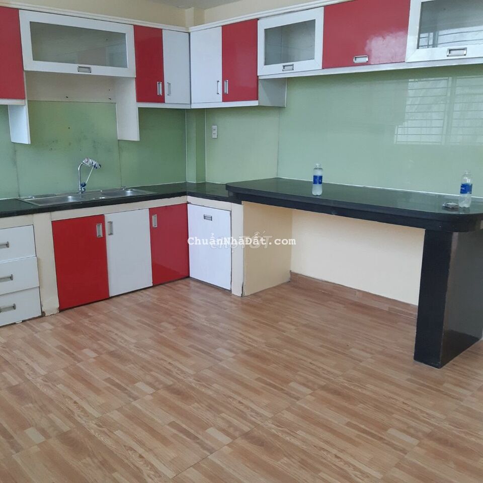 Cần cho thuê nhà Lê Văn Sỹ, Quận 3, 5x20m, Trệt Lửng , giá 20tr/tháng