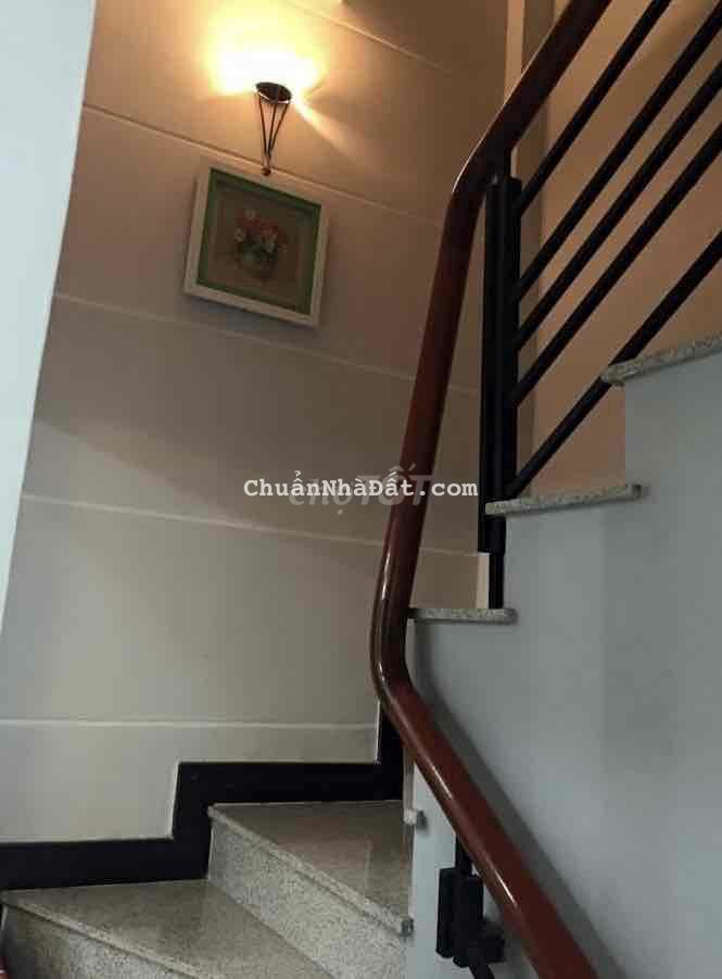 NHÀĐẸP SANG,Full N.Thất VIP, 3 Lầu,3P.Ngủ 3WC ở 4-5ng Ok. NHÀĐẸP SANG,Full N.Thất VIP, 3 Lầu,3P.Ngủ 3WC ở 4-5ng Ok.