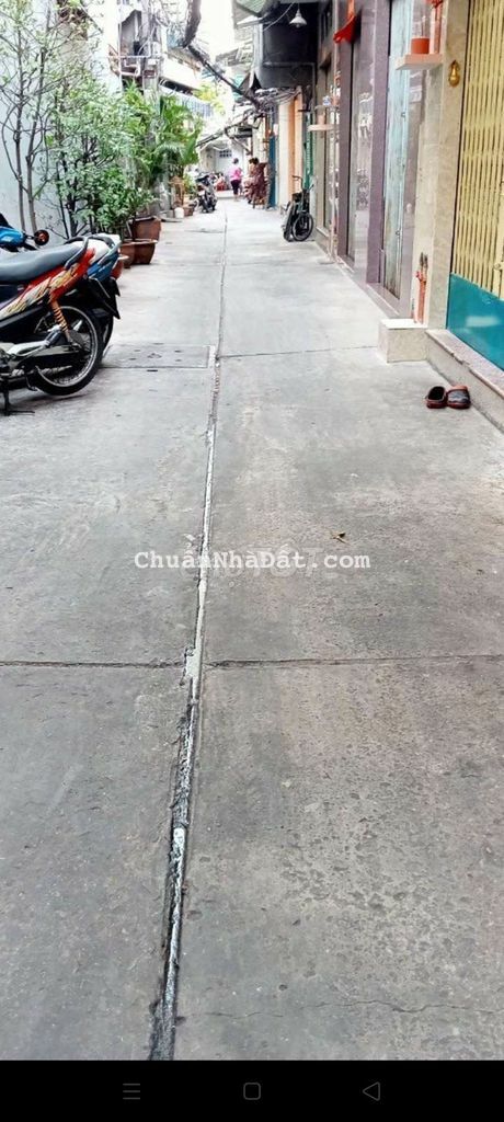 Nhà Võ Văn Tần 2 chiều, trệt 2 lầu, hẻm thông.