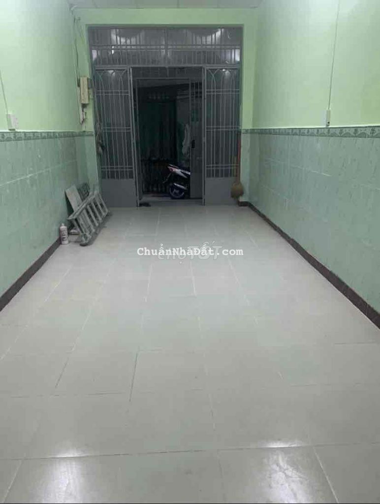 NHÀ GẦN MẶT TIỀN ĐG Q3,1Trệt 1Lầu,2P. Ngủ 2WC ở 4-5ng Ok.