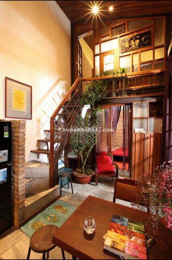 Cho thuê nhà nguyên căn. Đường Trần Quốc Toản. Quận 3