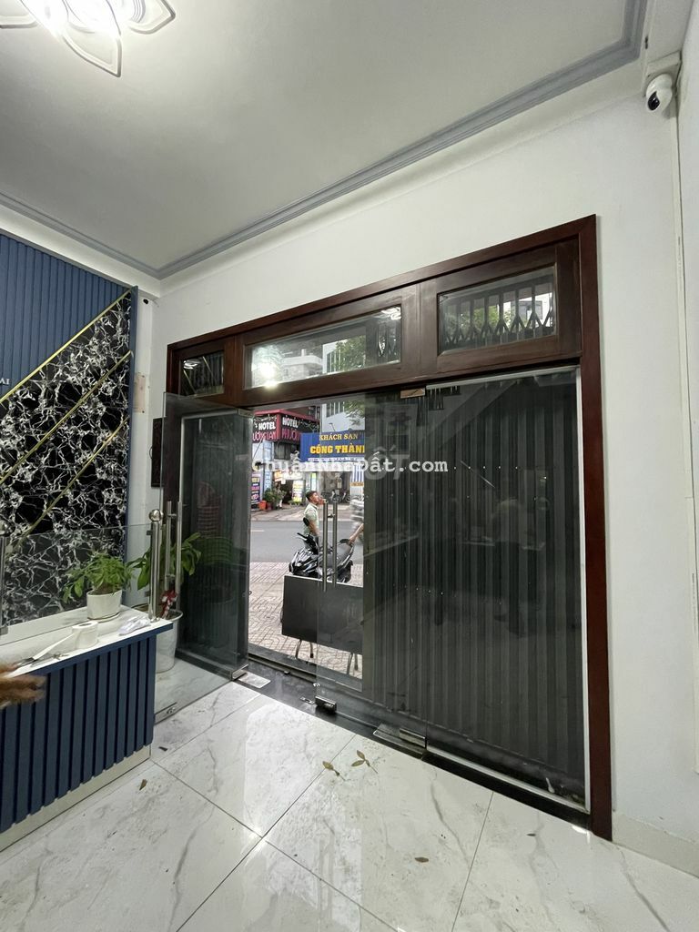 NHÀ MỚI GIÁ RẺ, MẶT TIỀN QUẬN 3, 1T4L, 6PN, VỈA HÈ RỘNG, KHU ĐÔNG XE NHÀ MỚI GIÁ RẺ, MẶT TIỀN QUẬN 3, 1T4L, 6PN, VỈA HÈ RỘNG, KHU ĐÔNG XE