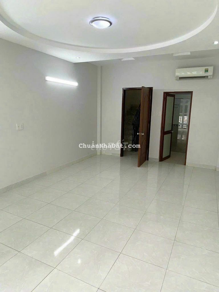 Cho thuê nhà 4 tầng_Hẻm lớn xe hơi di chuyển qua lại