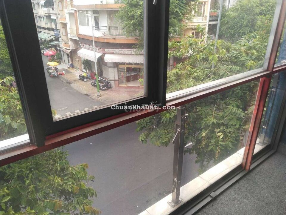 Nhà mặt tiền Nguyễn Trãi, trệt 5 lầu, kinh doanh tự do, chủ dễ tính