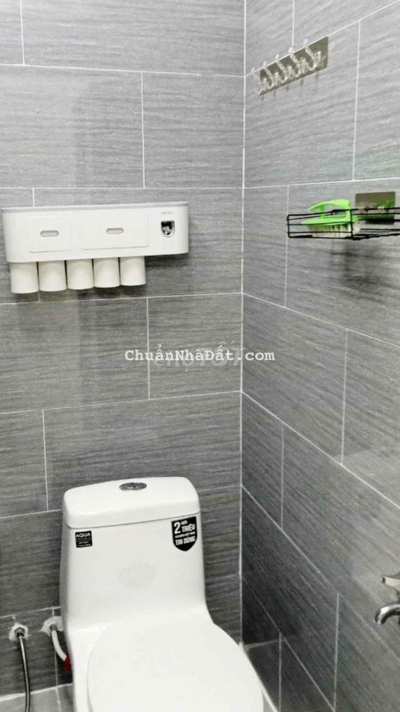 Nhà đẹp Nguyễn Trãi nội thất cơ bản, vào ở ngay