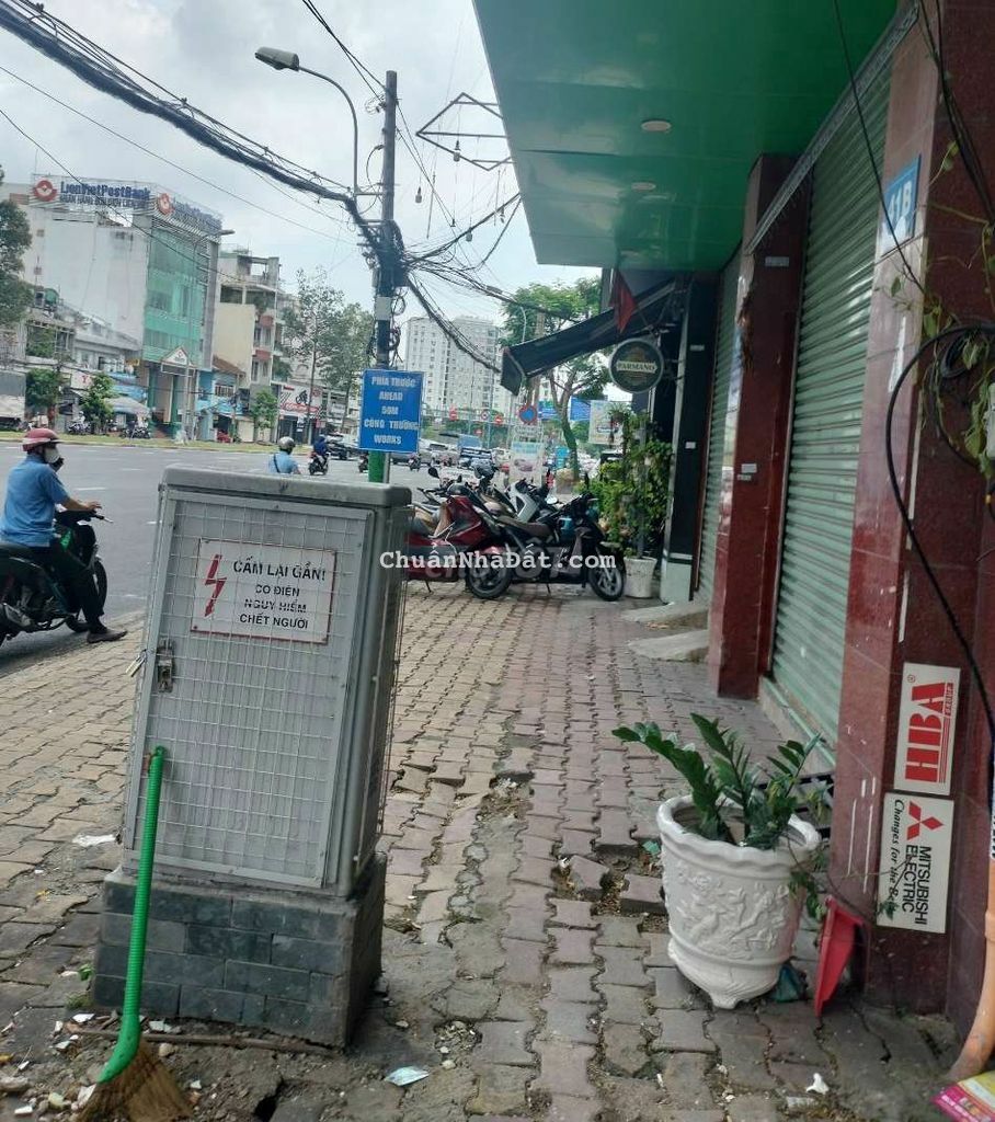 12 triệu có ngay Mặt tiền KD Hải Thượng Lãn Ông DT:3,5x14m. 12 triệu có ngay Mặt tiền KD Hải Thượng Lãn Ông DT:3,5x14m.