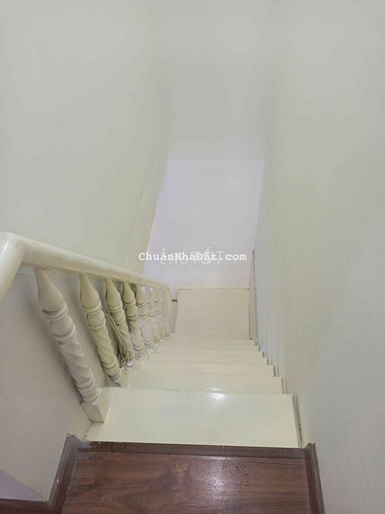 Nhà Trần Hưng Đạo, 2 phòng ngủ, nội thất như ảnh, gần mặt tiền