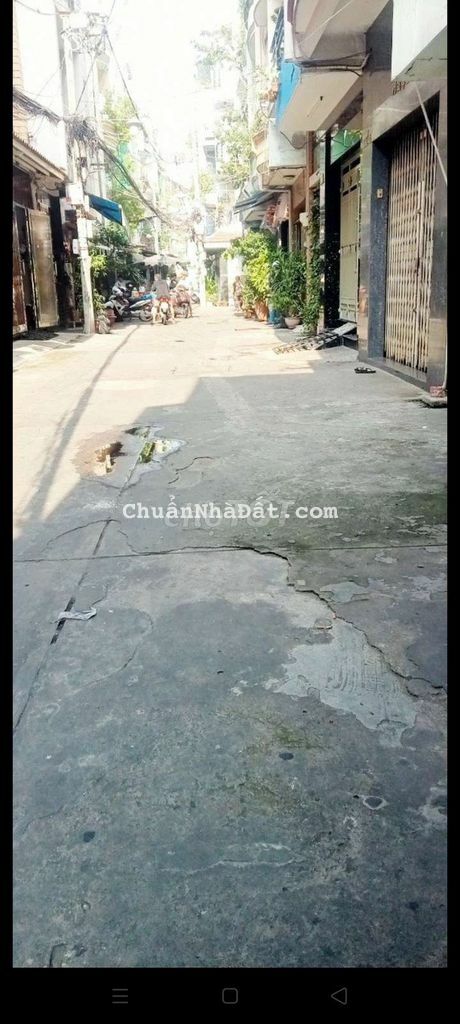 Nhà Nguyễn Trãi ngang 4 dài 16m, gần chợ An Đông , hẻm xe hơi.