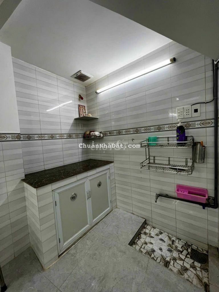 Nhà Hẻm Lò Gốm 3x11 | Trệt - 1 Lầu | 1PN - 2WC Nhà Hẻm Lò Gốm 3x11 | Trệt - 1 Lầu | 1PN - 2WC