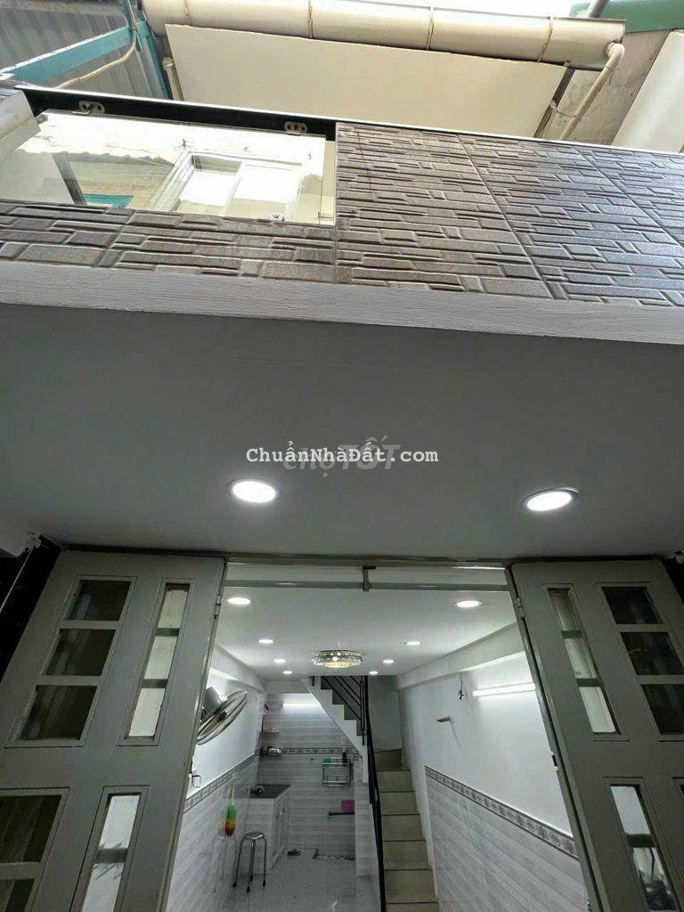 Nhà Hẻm Lò Gốm 3x11 | Trệt - 1 Lầu | 1PN - 2WC Nhà Hẻm Lò Gốm 3x11 | Trệt - 1 Lầu | 1PN - 2WC