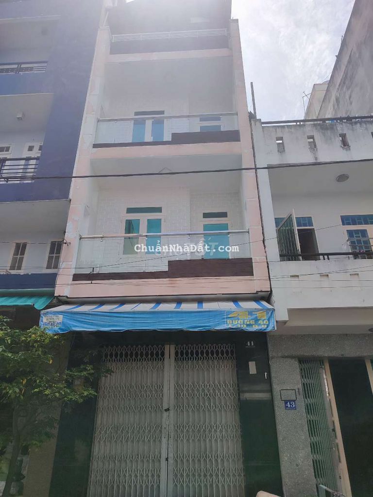 Nhà KDC bình Phú 4x12 2 lầu đối diện công viêb Nhà KDC bình Phú 4x12 2 lầu đối diện công viêb