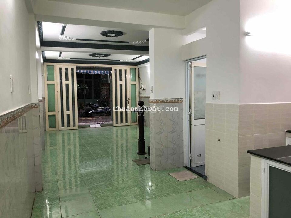 Nhà DTSD 180m2 hẻm xe hơi 5PN Phạm Văn Chí