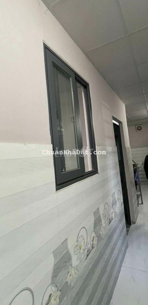 Cho thuê nguyên căn gần chợ kinh doanh dc