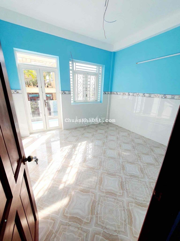 Nhà 4m x 16m hẻm 6m 4PN 4WC khu cư xá phú lâm A