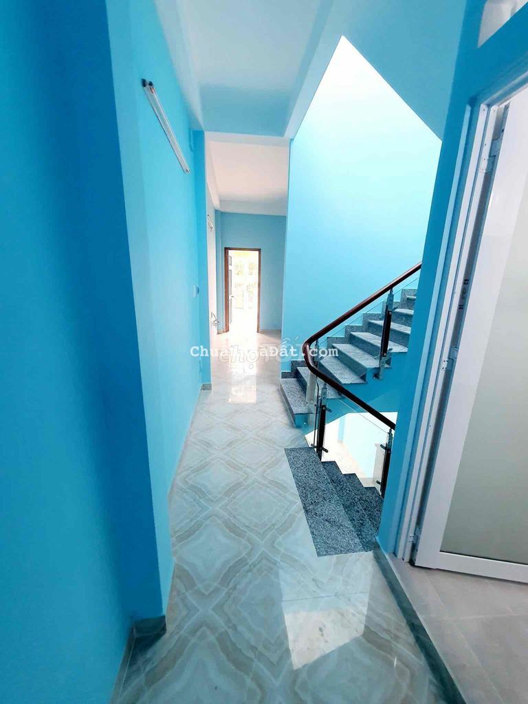 Nhà 4m x 16m hẻm 6m 4PN 4WC khu cư xá phú lâm A