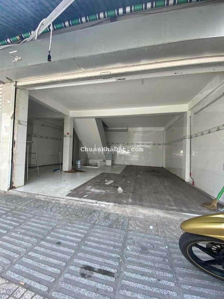 Cho Thuê Nhà Mặt Tiền Kinh Doanh Sầm Uât Quận 6