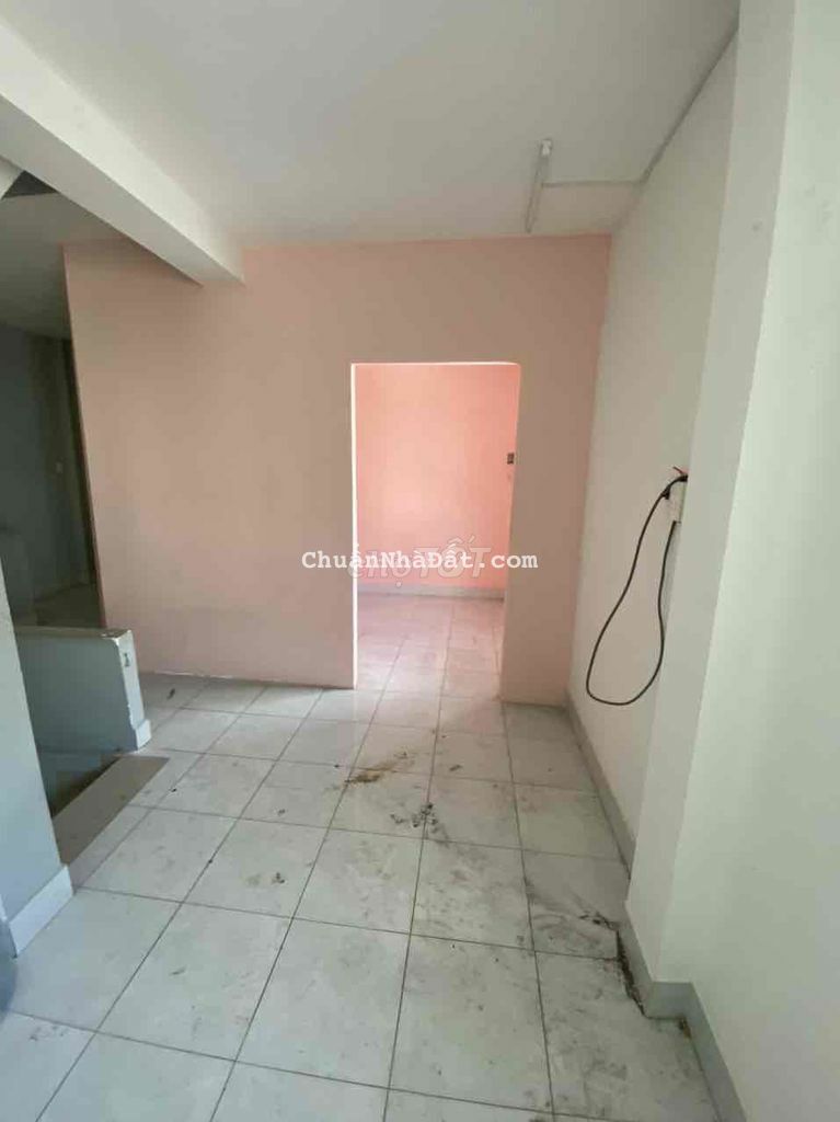 Cho Thuê Nhà Mặt Tiền Kinh Doanh Sầm Uât Quận 6