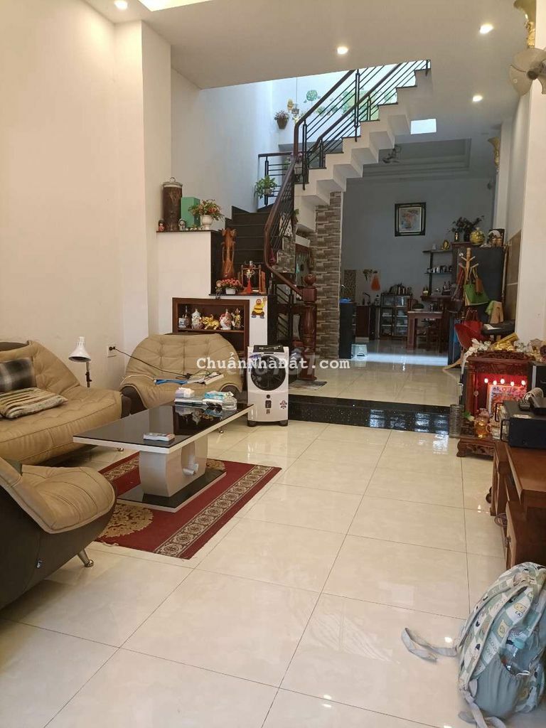 Nhà 1 Trệt 3 Lầu 4 Phòng 5x20 hẻm 142 đường Tân Mỹ Tân Thuận Tây