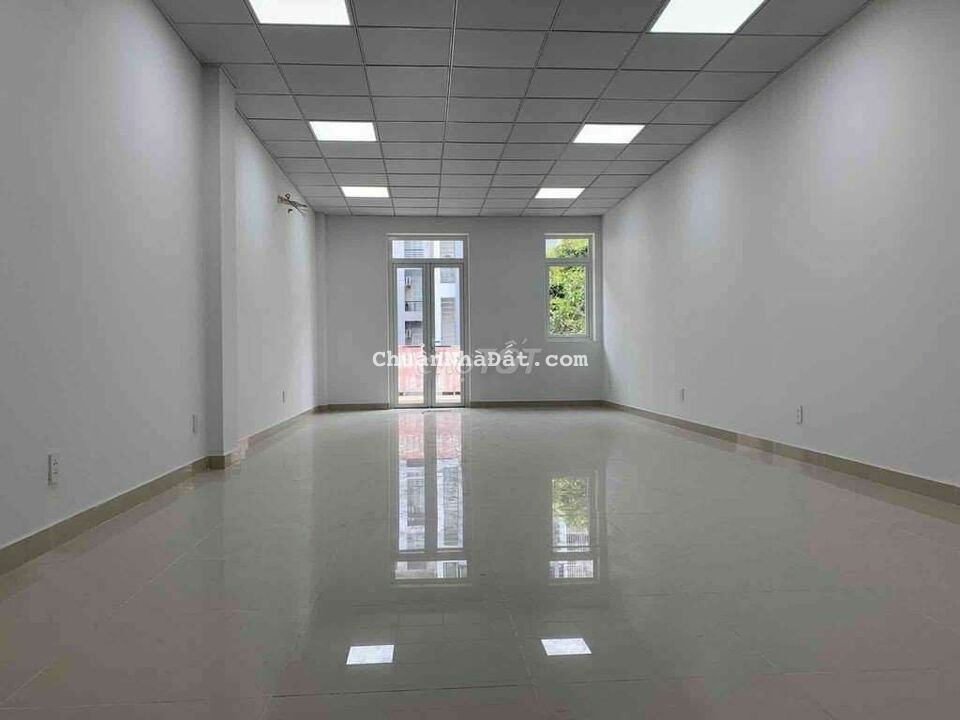 Nhà mặt tiền đường số Him Lam, 5mx 20km, hầm 3 lầu, thang máy Nhà mặt tiền đường số Him Lam, 5mx 20km, hầm 3 lầu, thang máy