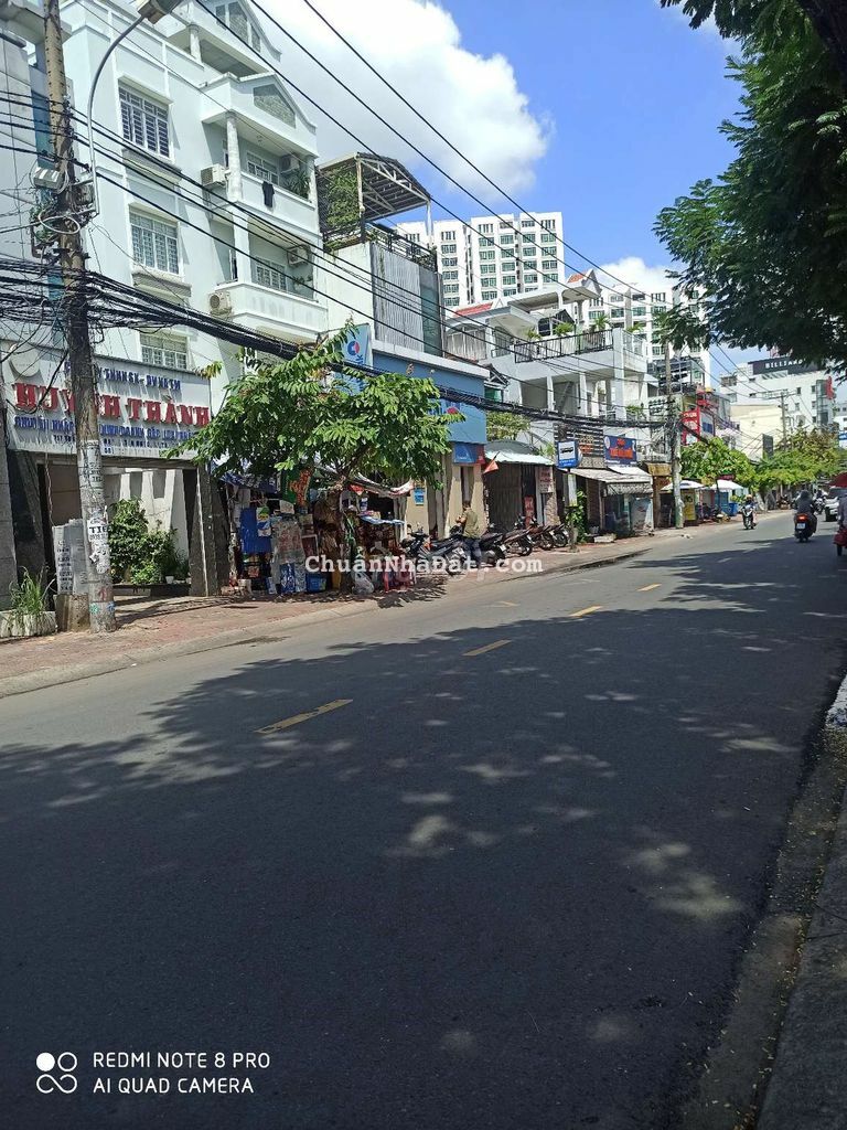 Cho thuê nhà cấp 4 mt đs 75 tân quy đông,dt 6x23 giá 15 triệu /th