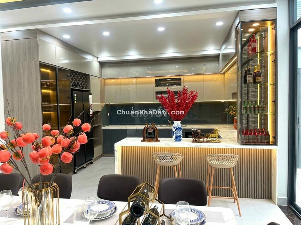 CHO THUÊ BIỆT THỰ PHÚ MỸ VPH (10.5x22 ) FULL NỘI THẤT CHỈ 40TR TL