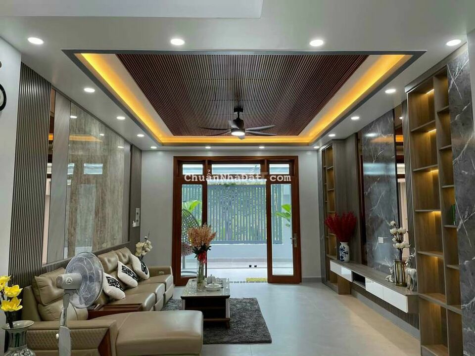 CHO THUÊ BIỆT THỰ PHÚ MỸ VPH (10.5x22 ) FULL NỘI THẤT CHỈ 40TR TL