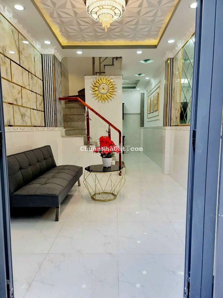 CHO THUÊ NHÀ MỚI ĐẸP 4 PN CÁCH QUẬN 7 CHỈ 5P ĐI XE