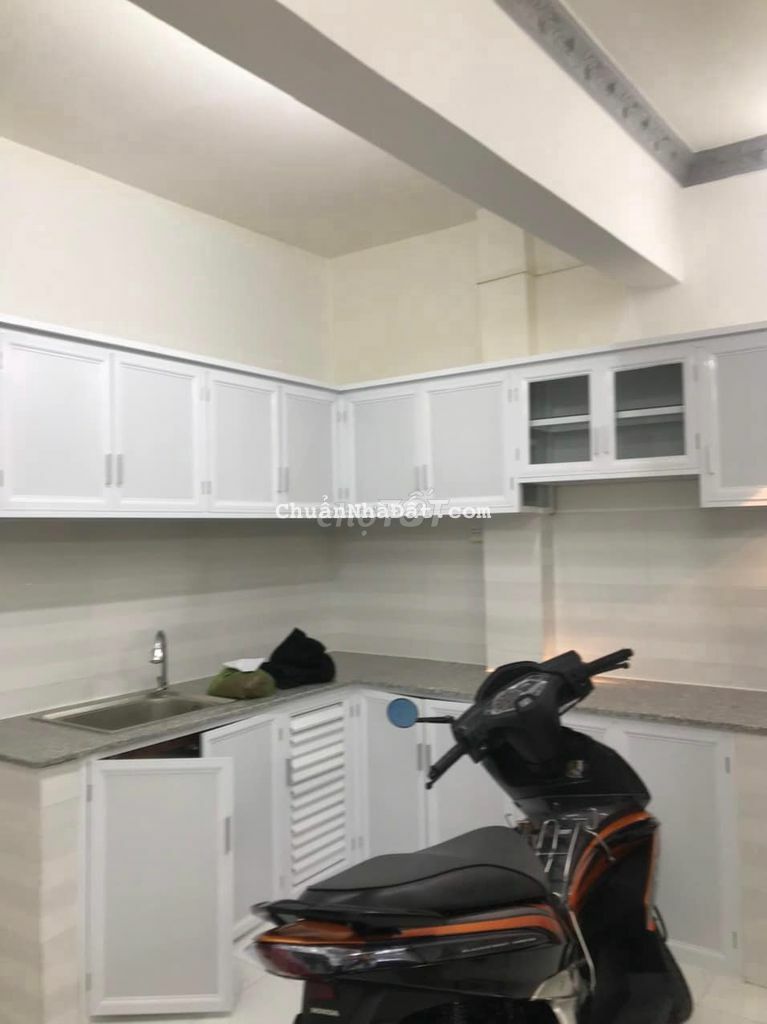 Cho thuê nhà hẻm đường 17 Tân Thuận Tây, cách Lâm Văn Bền 300m