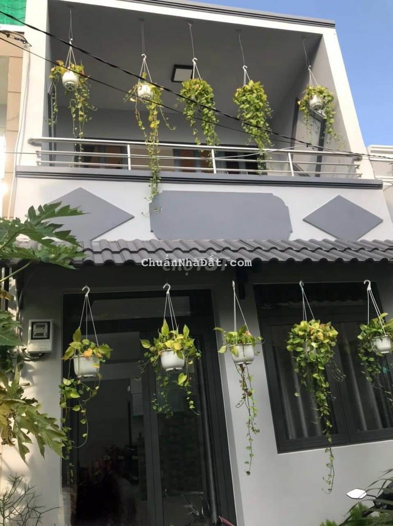 Nhà 4,2x10m hẻm trước nhà 4m đg 17 Cư xá ngân hàng kế Lâm Văn Bền Q7