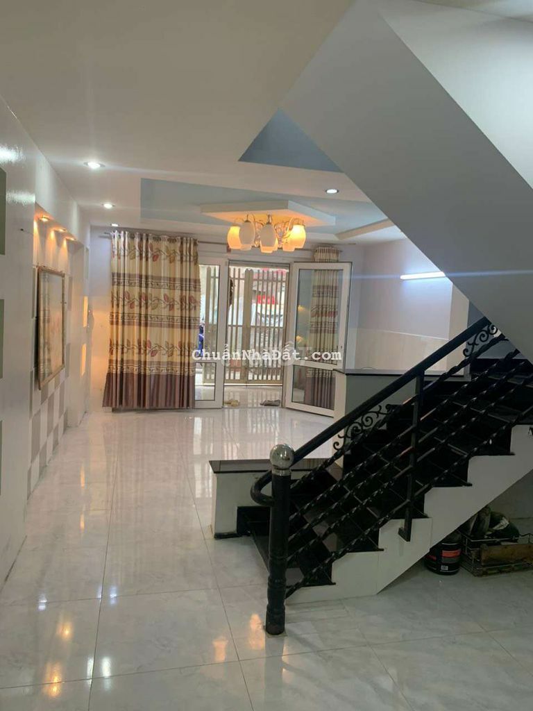 Nhà trệt lầu 2pn hẻm gần ĐH Marketing Nhà trệt lầu 2pn hẻm gần ĐH Marketing