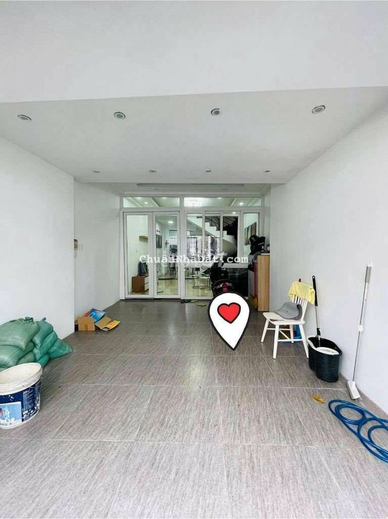 Nhà mới hẻm xe hơi 6m Lê Thị Chợ, 4x15, 2 lầu, full nội thất