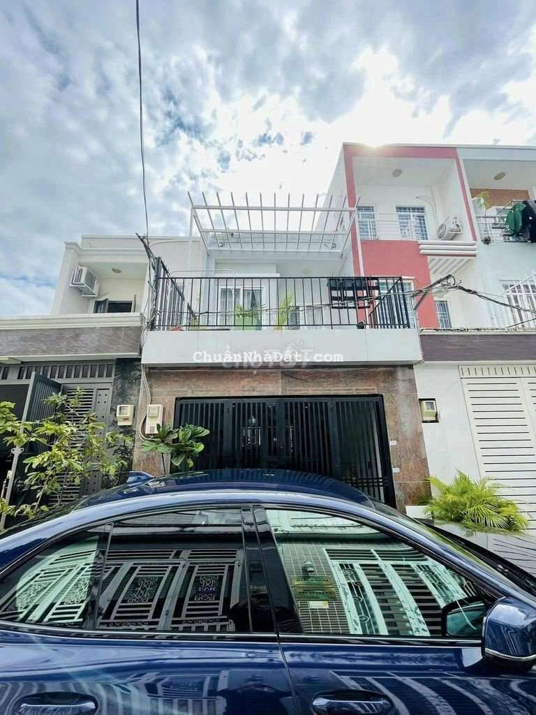 Nhà mới hẻm xe hơi 6m Lê Thị Chợ, 4x15, 2 lầu, full nội thất