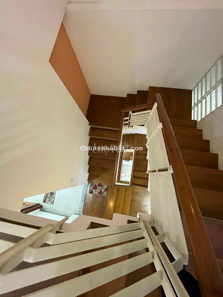 cho thê nhà nguyên căn 793 hẻm xe hơi khu biệt thự Kiều Đàm p.Tân Hưng