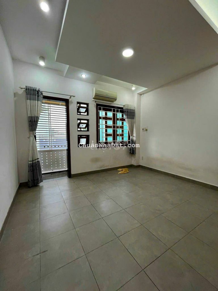 Nhà 4x16m 3 lầu 4PN 4WC 793 Trần Xuân ngay kdc Kiều Đàm Quận 7 Nhà 4x16m 3 lầu 4PN 4WC 793 Trần Xuân ngay kdc Kiều Đàm Quận 7