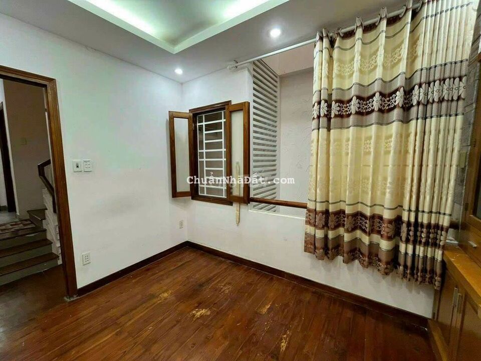 Nhà Mới 1 Trệt 3 Lầu 4PN 4x16m Hẻm Xe Hơi 793 Ngay KDC Kiều Đàm