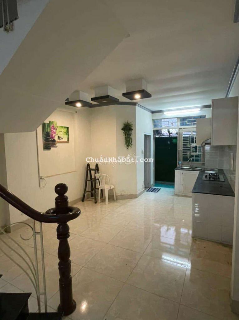 Nhà Mặt Tiền 1 Trệt 2 Lầu 4PN 4x16m Đường Số 75 KDC Tân Quy Đông