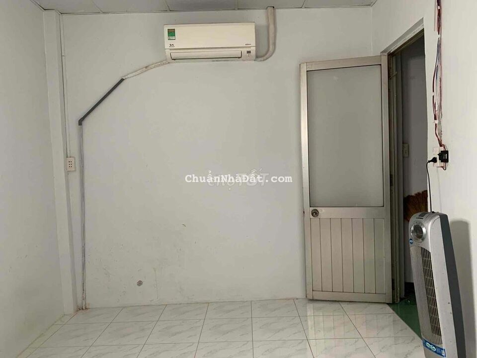 nhà hẻm 160 Nguyễn Văn Quỳ, 1 lầu, 2PN, có nội thất, máy lạnh nhà hẻm 160 Nguyễn Văn Quỳ, 1 lầu, 2PN, có nội thất, máy lạnh